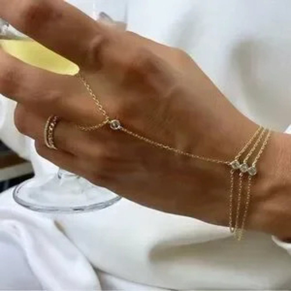 Elegant Gold Hand Finger Retro Chain Bracelet